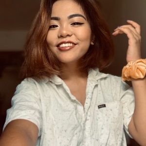 Meet your Posher, Angie